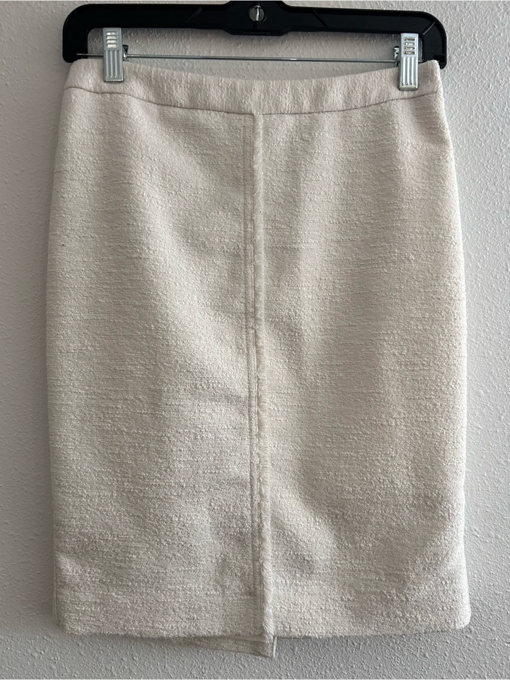 Ann Taylor White Textured Pencil Skirt